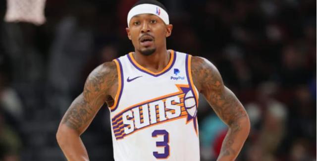 比尔竟成唯一遮羞布！太阳季后赛前景越发渺茫