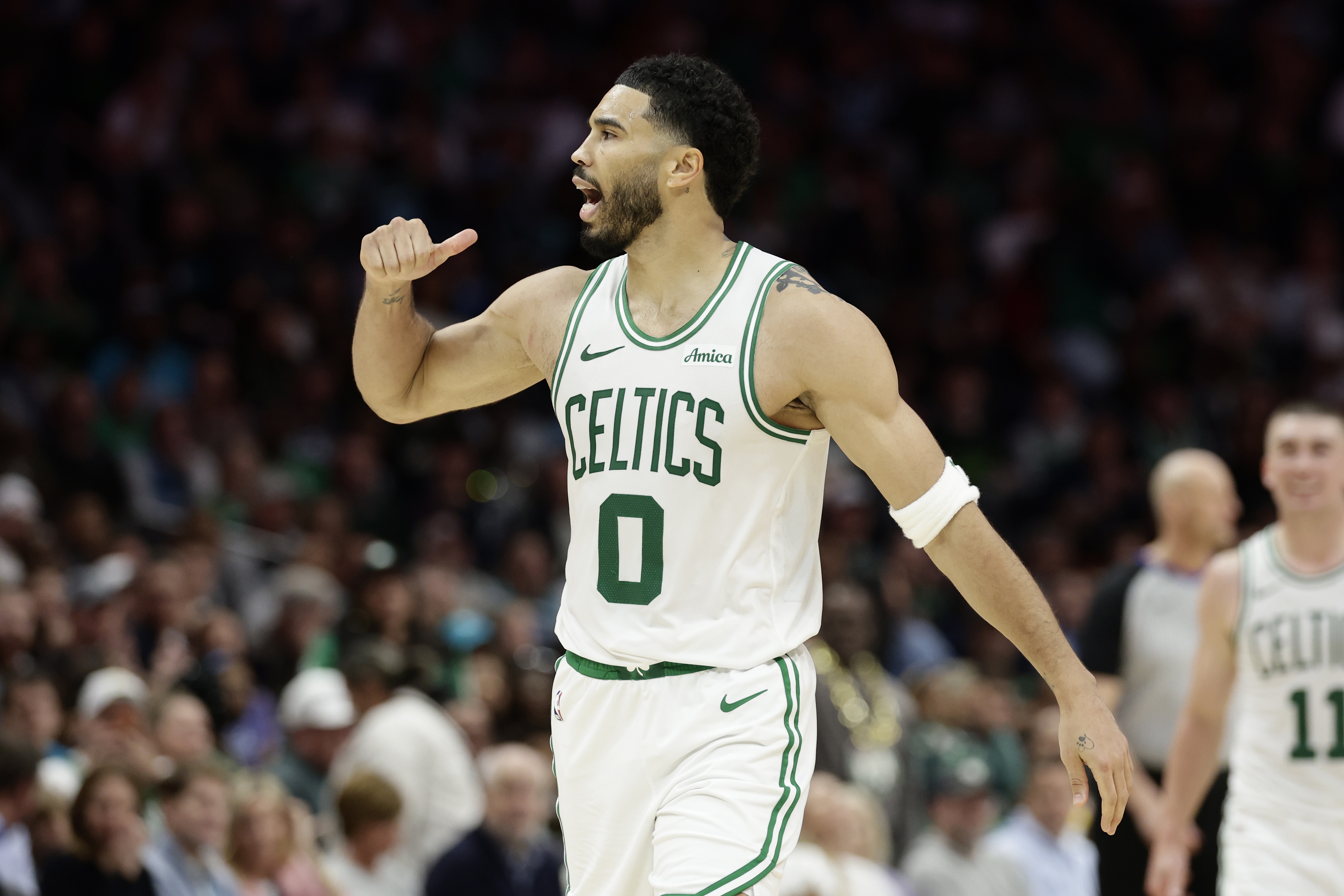 开云-比肩乔詹科杜！塔图姆30岁前季后赛得分突破3000分 NBA历史第5人